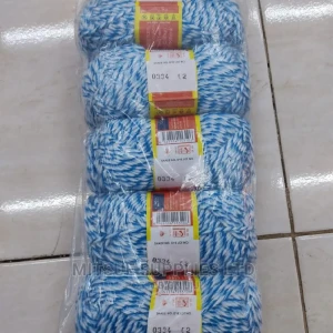 5 White, Baby Blue, Blue Rainbow Chunky Yarn