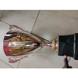 Main Tournament Event Trophy.