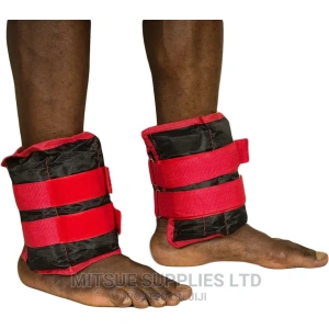 A Pair Of Adjustable Ankle/Wrist Weights 6KG (2X3KG)