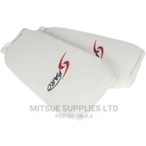 A Pair of Rugby Gloves Fingerless Grip.