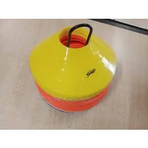 40 Pieces Spacemarkers/Cones for Football Training.