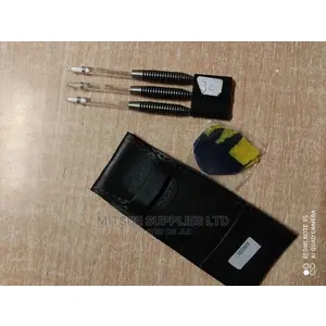 Set of Tungsten Darts With Wallet ( Silver Black).