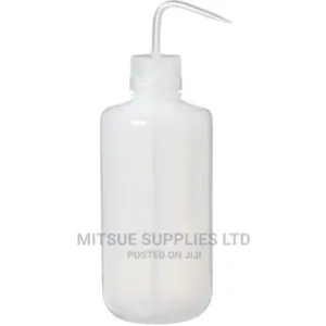 Laboratory Wash Bottle (Half a Dozen)- 250ml.