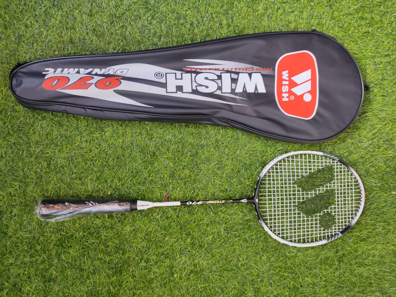 Wish Badminton racket Dynamic 970- Extreme light (Graphite)